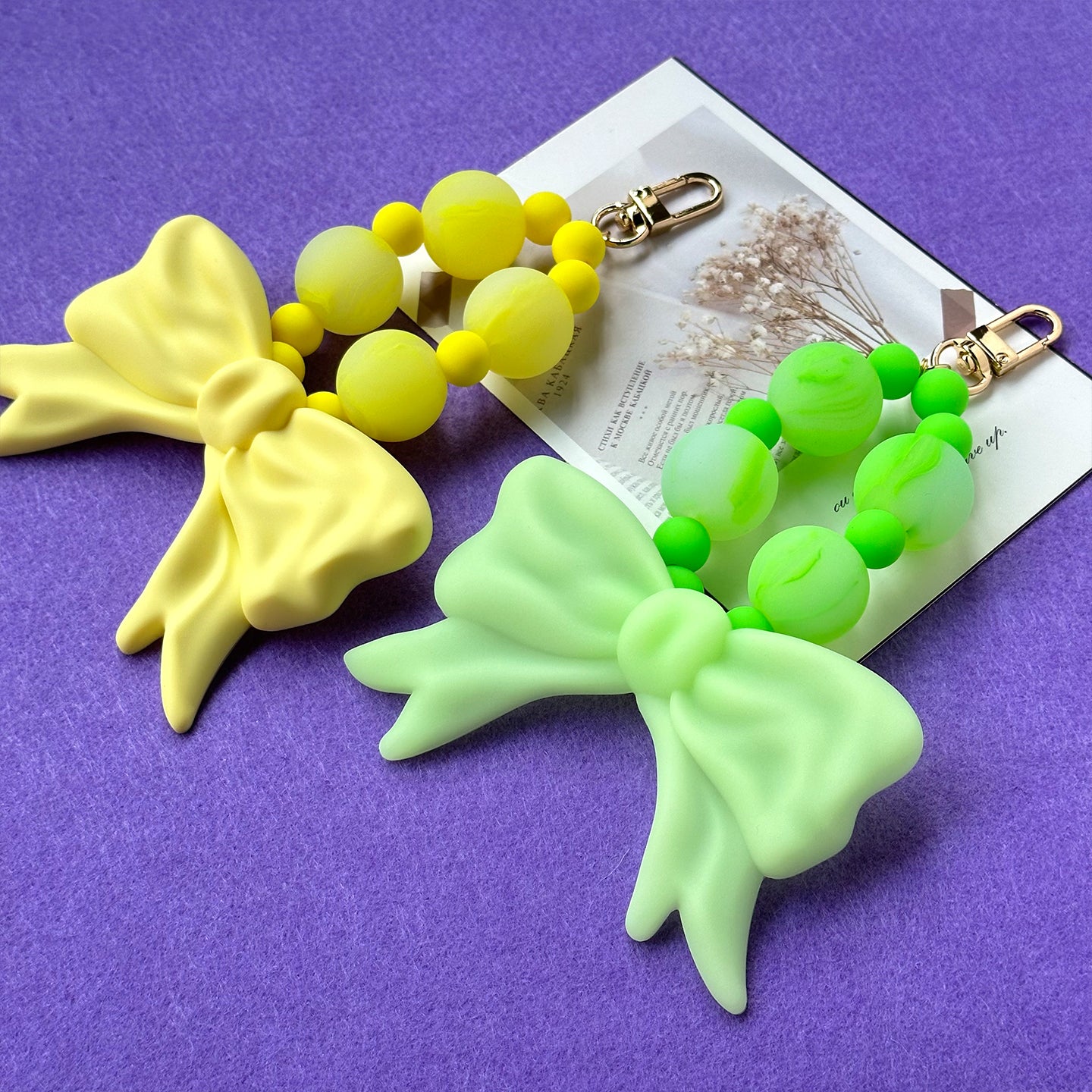 Bubble Bow Keychain / Charm (Glow-in-the-Dark Green)